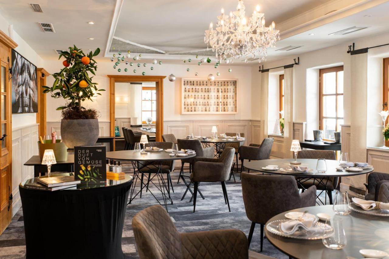 Schloss Prielau Hotel & Restaurants Zell am See Exterior photo
