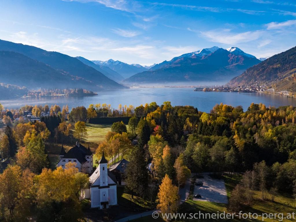 Schloss Prielau Hotel & Restaurants Zell am See Exterior photo
